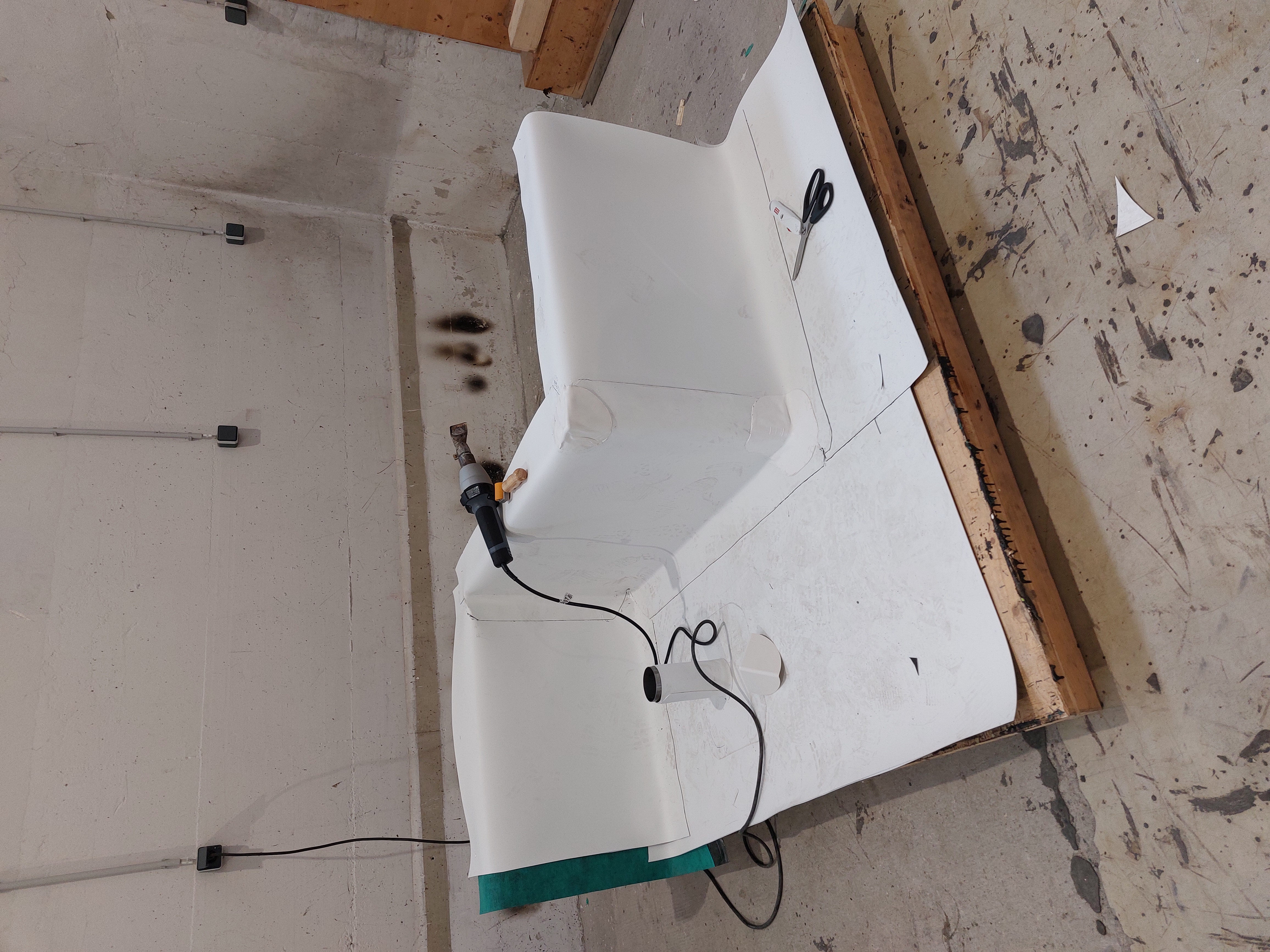 Csapatunk közös ebéd közben